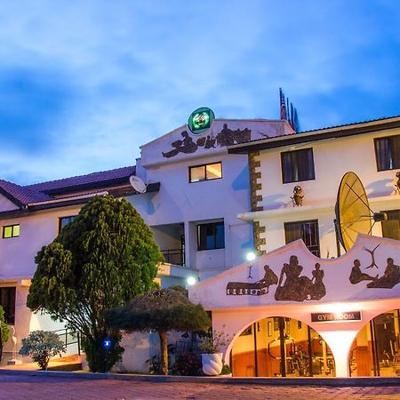 Hill View Hotel Mccarthy Hills Botianaw Bagian luar foto